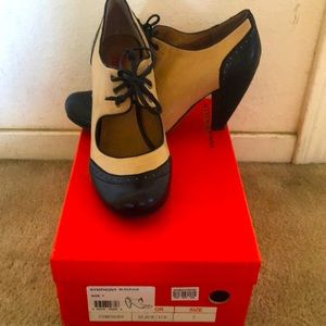 Closed toe 2.5 inches